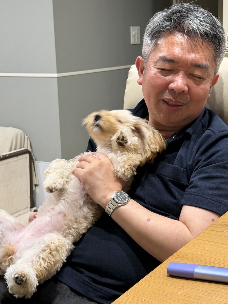 みやちゃんに抱っこされるるんちゃん