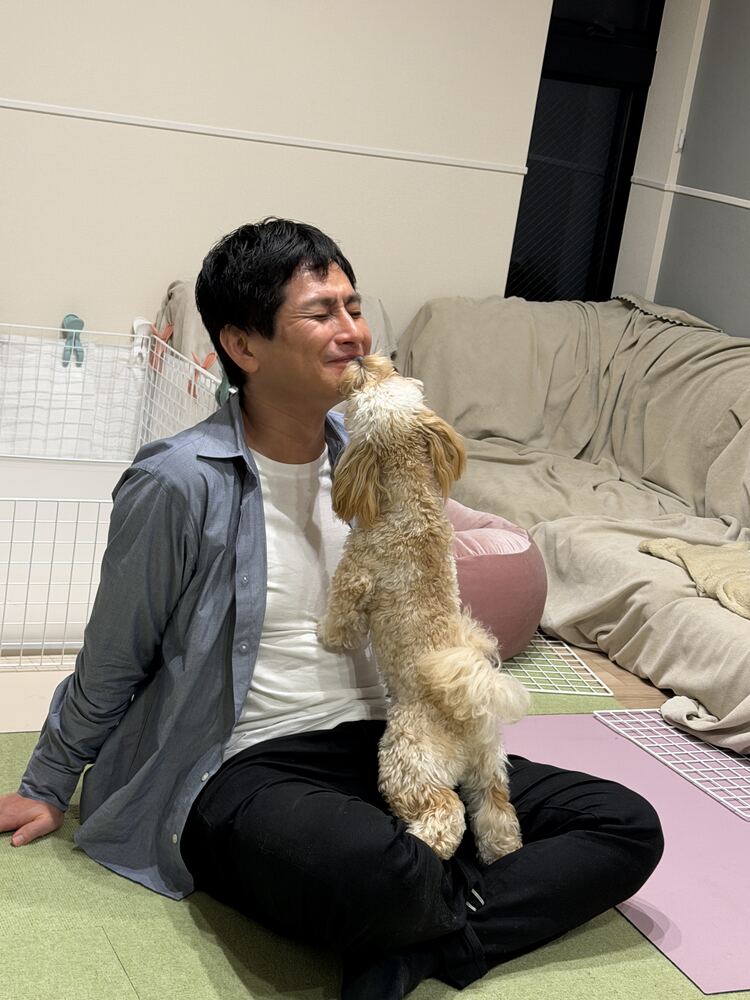 のぶちゃんにキスしようとするるんちゃん